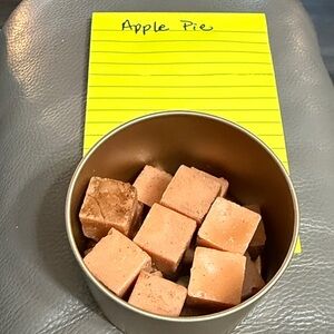 Tin of Cubed Apple Pie Wax Melts